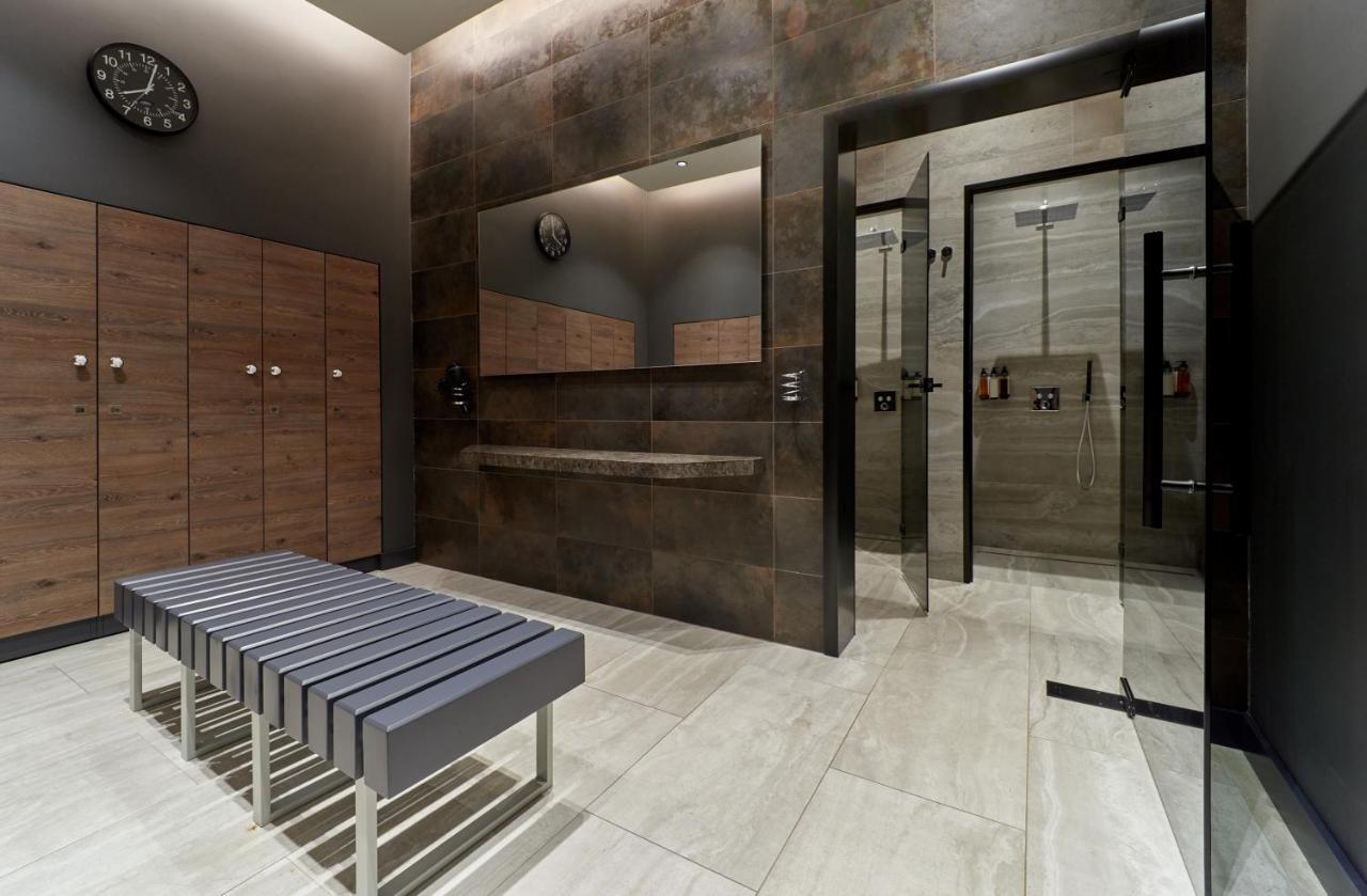 Premier Hotel 敖德萨 外观 照片 Locker room