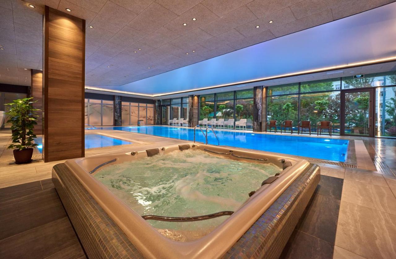 Premier Hotel 敖德萨 外观 照片 Spa at the Hotel